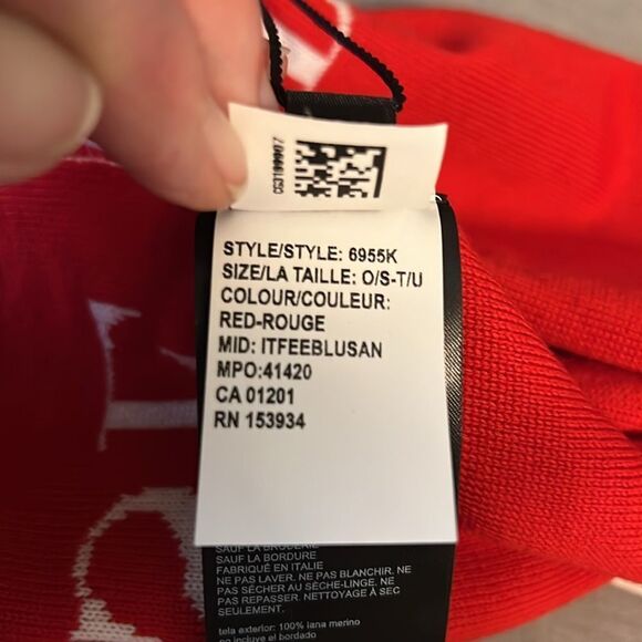 Canada Goose Unisex Red Merino Wool Logo Scarf NWT - Picture 7 of 8